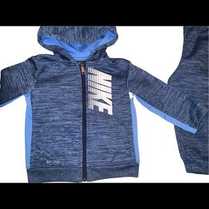 Nike Therma Fleece Hoodie and jogger set